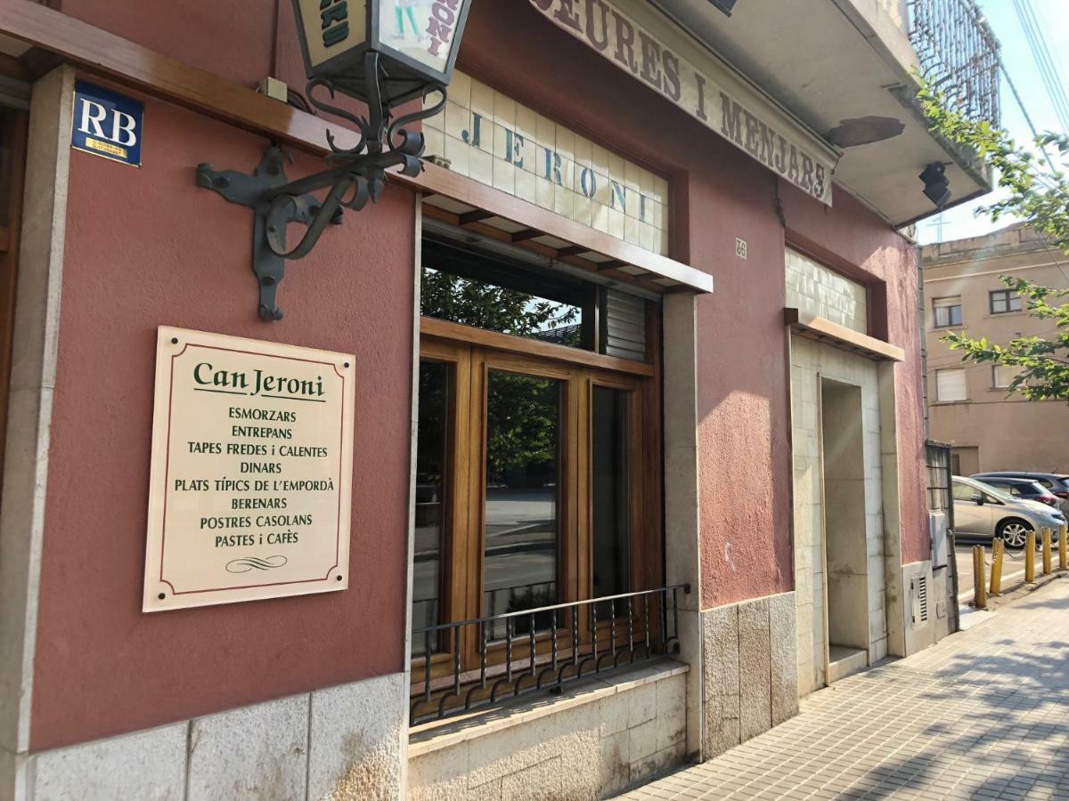 Can Jeroni Фигерас Экстерьер фото